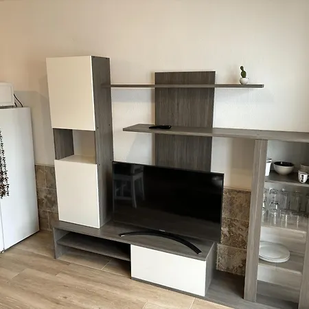 Luca's House - 8 Minutes From The Airport * 科斯塔德安提瓜
