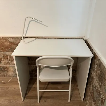 公寓 Luca's House - 8 Minutes From The Airport
