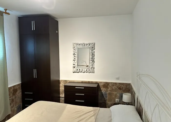 Casa Luca - 8 Minutes From The Airport *